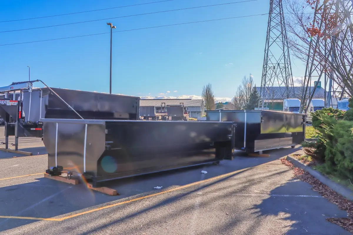 Roll-off dumpster ready for waste disposal at job site for 20 Yard Dumpster Rental in Tukwila